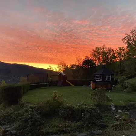 Landlig, Nydelig Og Fjord Utsikt - Sentralt 卑爾根